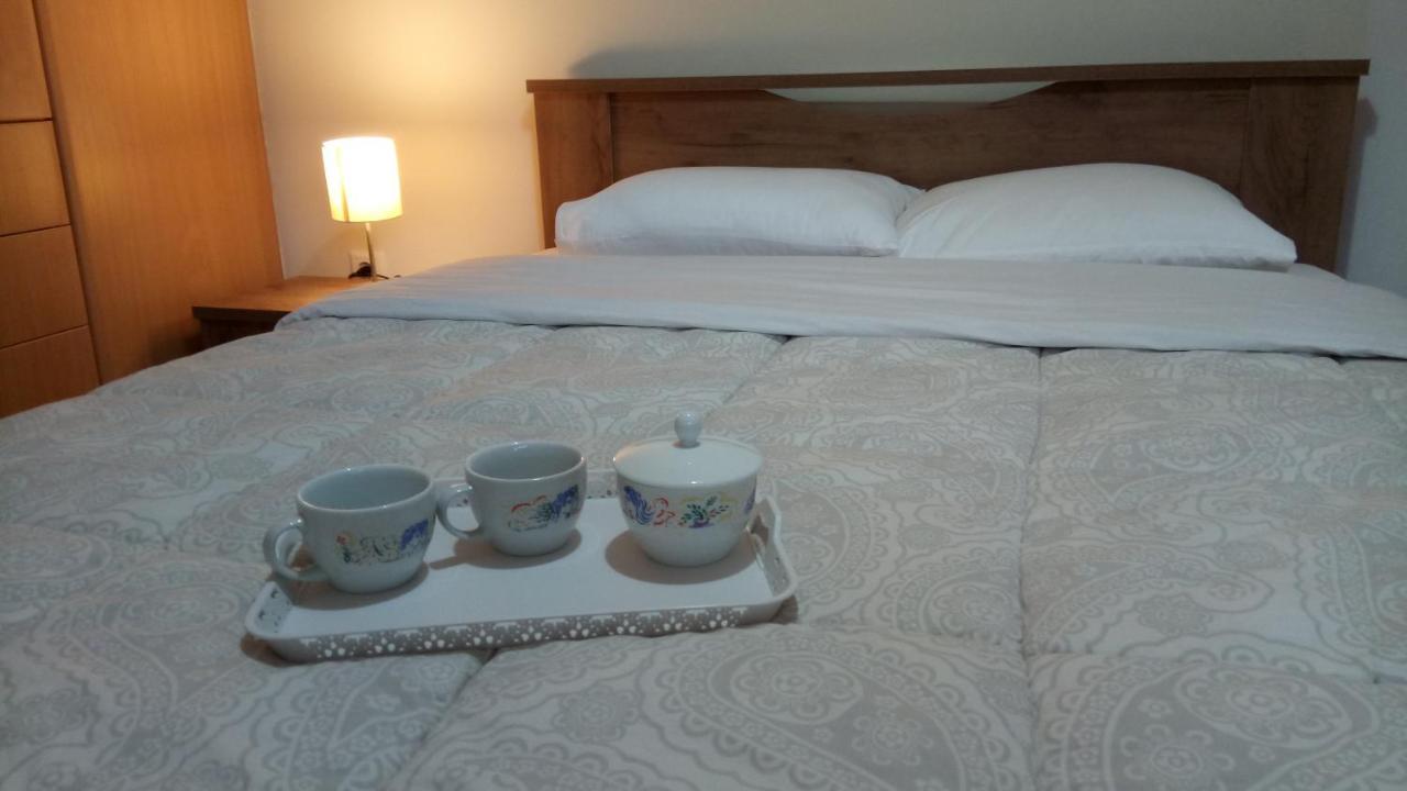 Overnight Athens Airport And Raphina Port Apartment Artemida  Esterno foto