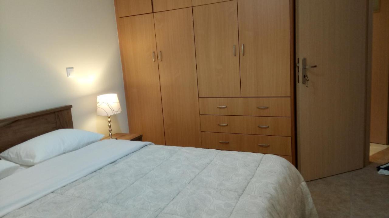 Overnight Athens Airport And Raphina Port Apartment Artemida  Esterno foto