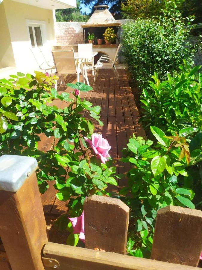 Overnight Athens Airport And Raphina Port Apartment Artemida  Esterno foto